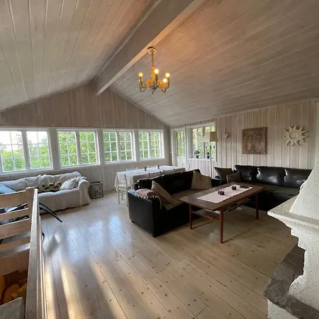 Holiday home Fjellbo By Norgesbooking - Secluded In *